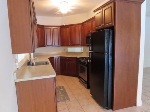 71 Railroad Ave, Montgomery NY  12549-1107 exterior