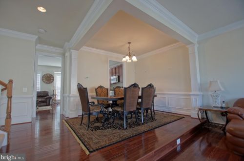 524 Red Raspberry Ter, Leesburg VA  20175-5427 exterior