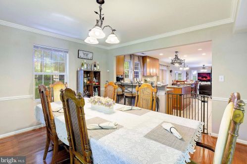 60 Radcliffe Dr, Huntingtown MD 20639-8701 exterior