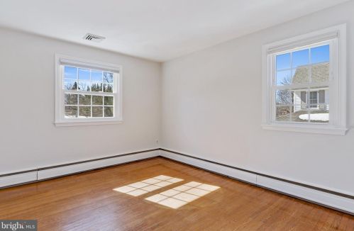 423 Old Lancaster Rd, Berwyn PA exterior