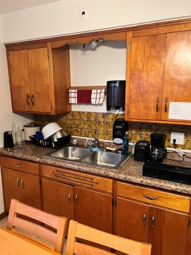 4447 64th St, Milwaukee, WI 53220-3417