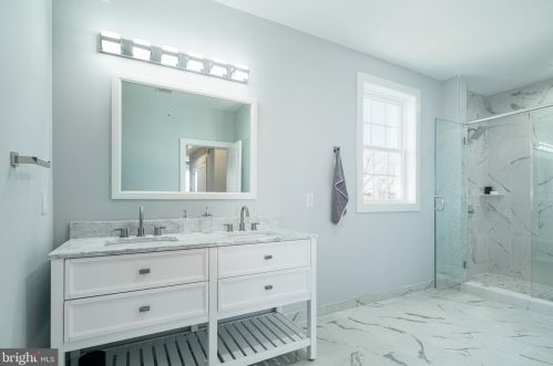 2336 Mascher St, Philadelphia PA 19140-4630 exterior