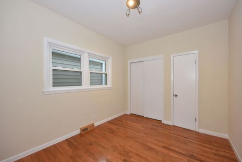 1116 Potter Ave, Milwaukee WI 53207-2118 exterior