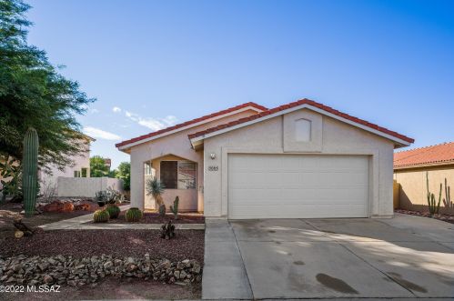 5085 Blackbird Dr, Tucson, AZ 85742-5112