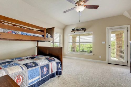 309 Emerald Rdg Dr, Austin TX 78732-1235 exterior