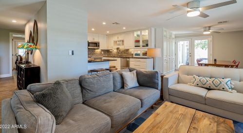 1307 El Alba Way, Chandler AZ  85224-2305 exterior