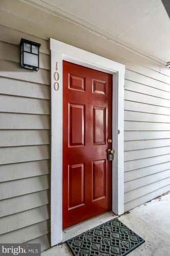 10723 Hampton Mill Ter, Rockville, MD 20852-5457