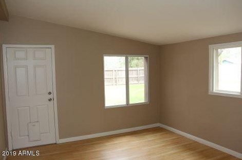 2010 37th Pl, Phoenix AZ  85008-3007 exterior