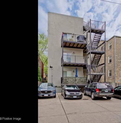 2116 Arthur Ave, Chicago IL  60645-5726 exterior