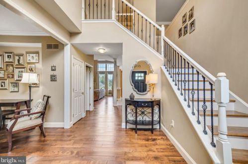 110 Pichelman Rd, Limerick PA 19468-2735 exterior