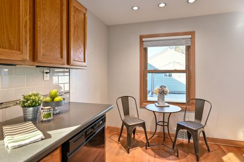 8324 Gridley Ave, Milwaukee WI 53213-3041 exterior