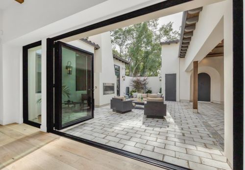 3840 Greenview Dr, Folsom CA  95762-5218 exterior