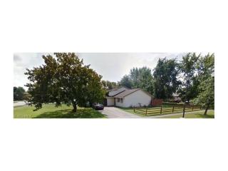 16737 Lanier Ave, Cleveland OH  44136-6469 exterior