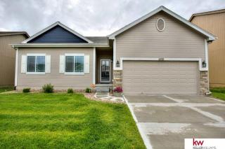 6112 190th Ter, Omaha, NE 68135-4282