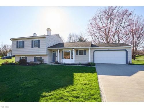 13910 Aspen Oval, Cleveland, OH 44133-4112