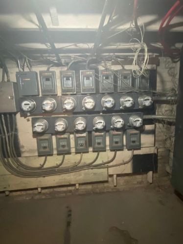 93 Florence St, Springfield MA 01105-1656 exterior