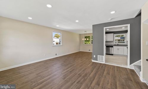 2269 Spruce St, Trenton NJ  08638-4634 exterior