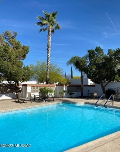 444 Paseo Quinta, Green Valley AZ 85614-7184 exterior