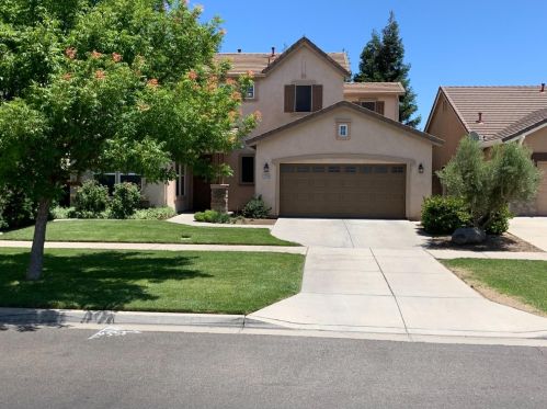 3730 Berkeley Ave, Turlock, CA 95382-9282