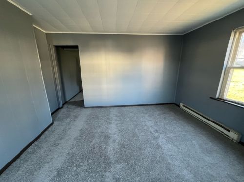 9046 Maple St, Pittsburgh PA  15239-1628 exterior