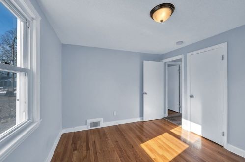 139 Maebeth St, Springfield MA 01119-2414 exterior