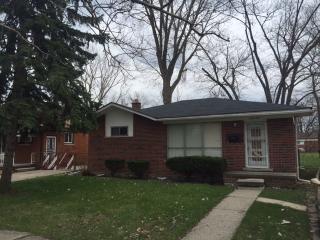 30059 Glenwood St, Inkster MI  48141-3802 exterior