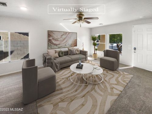 9388 Grasshopper Dr, Tucson, AZ 85742-8349