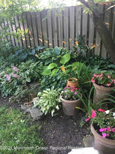 1125 Roe Ave, Point Pleasant Beach NJ 08742-4449 exterior