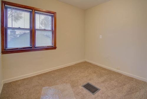 4219 60, Milwaukee WI 53220-3509 exterior