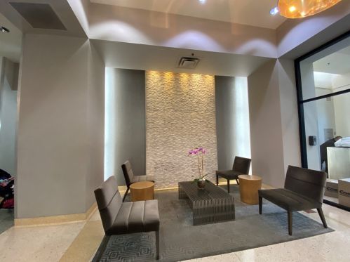 375 Erie St, Chicago IL 60654-5710 exterior