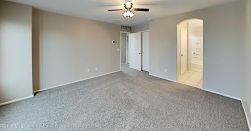 1947 77th Gln, Phoenix AZ  85035-5061 exterior