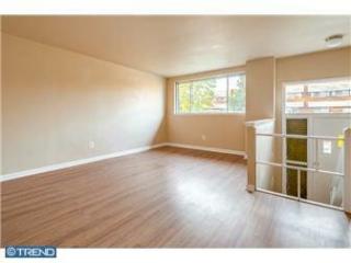 1218 Oxford St, Philadelphia PA  19122-3322 exterior