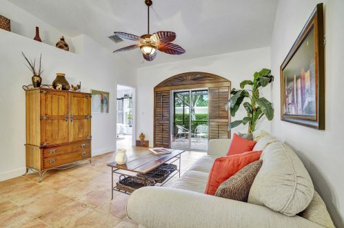 5149 Toscana Trl, Boynton Beach FL 33437-2003 exterior