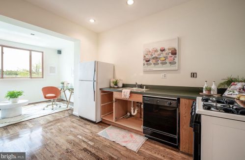 1348 Quincy St, Washington DC 20018-3061 exterior