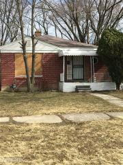 8892 Artesian St, Detroit MI  48228-3049 exterior