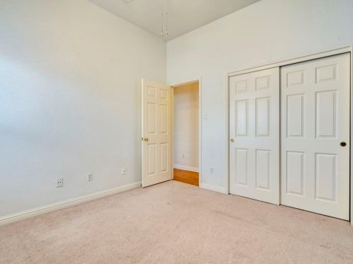 10137 Anahuac Trl, Austin TX 78747-2703 exterior