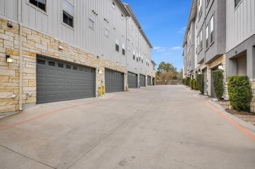 2520 Bluebonnet Ln, Austin TX 78704-4810 exterior