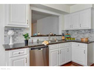 1324 New Mill Dr, Chesapeake, VA 23322-7057