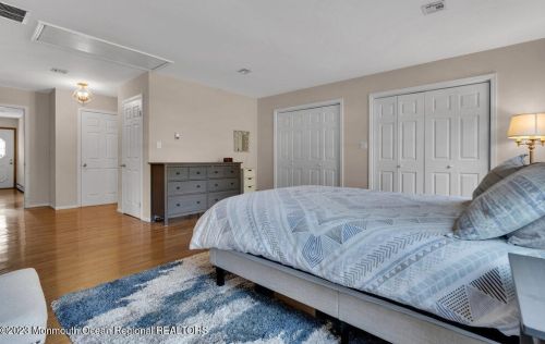 242 Hope Chapel Rd, Jackson Twp NJ  08527-5023 exterior