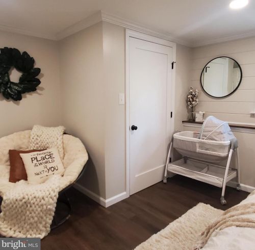 295 Fenwick Rd, Pilesgrove NJ exterior