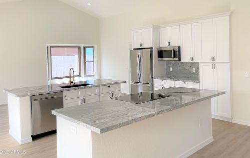 3641 Saragosa St, Chandler AZ  85226-4949 exterior