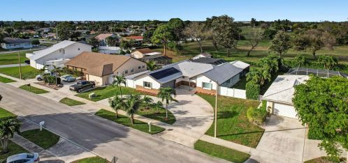 441 53rd St, Boca Raton FL  33487-3750 exterior