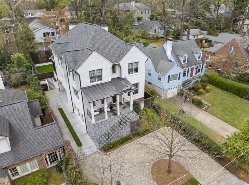 2652 Forrest Way, Atlanta GA  30305-3770 exterior