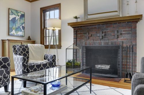 1210 Hartford Ave, Saint Paul, MN 55116-1621