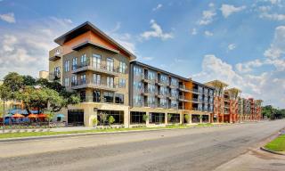 3401 Lamar Blvd, Austin TX  78705-1115 exterior