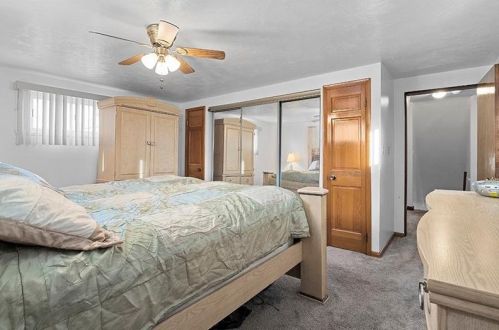 286 Pheasant Dr, Pittsburgh PA 15235-3160 exterior