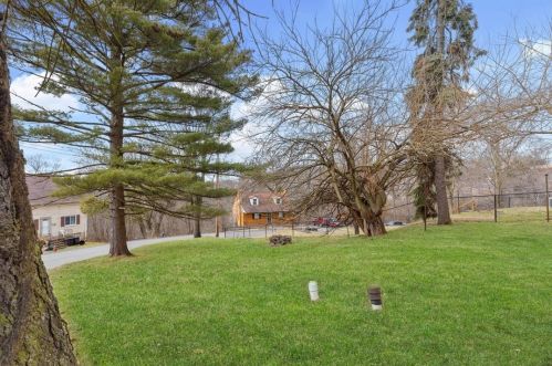 135 Bascom Ave, Pittsburgh PA  15214-1505 exterior