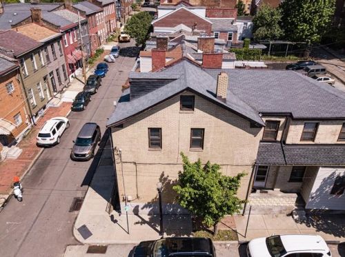 1300 Boyle St, Pittsburgh PA  15212-4714 exterior