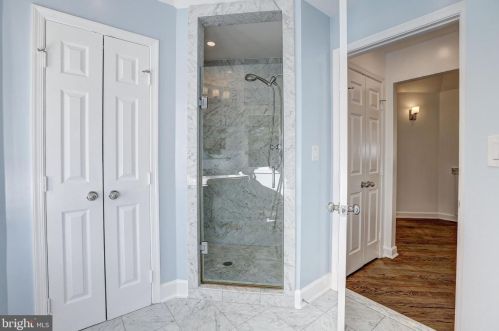 9832 Avenel Farm Dr, Rockville MD 20854-5410 exterior