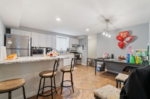 1808 Baldauf St, Pittsburgh PA 15203-1603 exterior